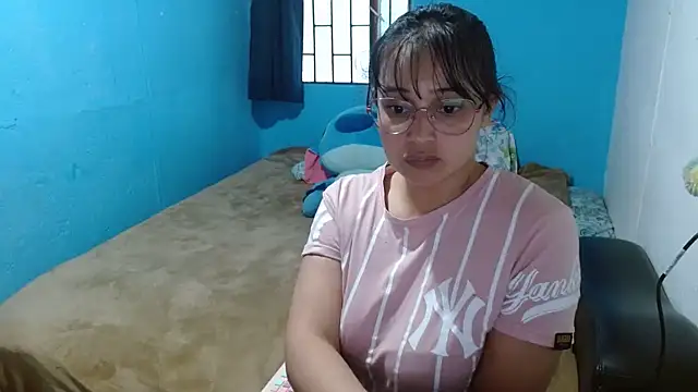 clarisse69 online show from 12.17.24