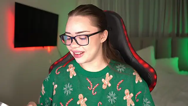 VixenMia online show from 12.14.24