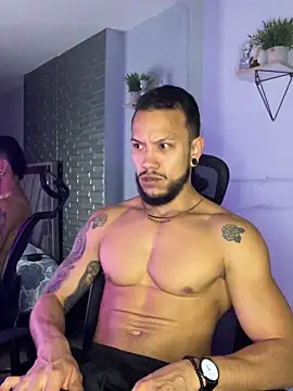 ARON TAYLER01 online show from 11.07.25