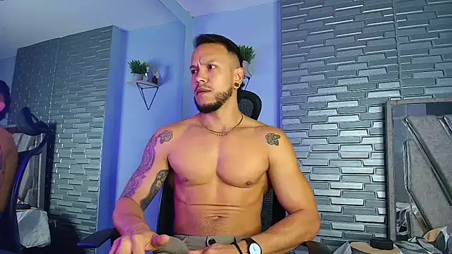 ARON TAYLER01 online show from 02.07.26