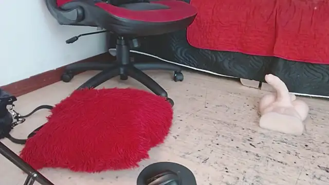 misslombana online show from 02.22.25