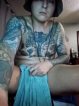 Snapshot of MrBiggBallz chatting on 12.07.24 MrBiggBallz online show from 12.07.24