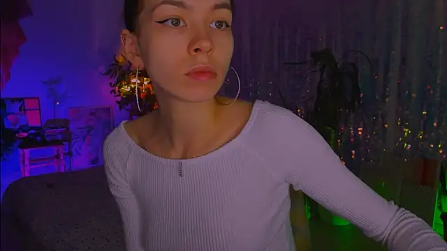 poli   online show from 12.21.25