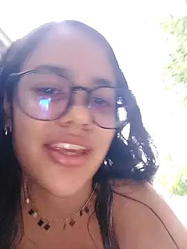 Snapshot of demonaughtyyy chatting on 12.15.24 demonaughtyyy online show from 12.15.24