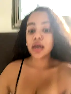 Snapshot of demonaughtyyy chatting on 09.19.25 demonaughtyyy online show from 09.19.25