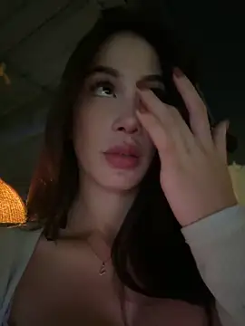 Snapshot of Im_Valentina chatting on 02.27.25 Im Valentina online show from 02.27.25