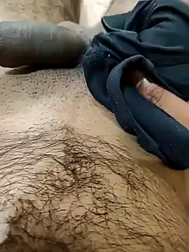 Snapshot of Cucumber_Boy chatting on 02.04.25 Cucumber Boy online show from 02.04.25