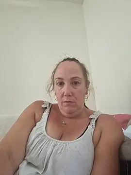 Wisie Cutie online show from 09.09.25