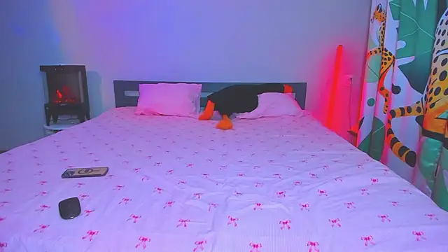 TishaLove online show from 03.27.26