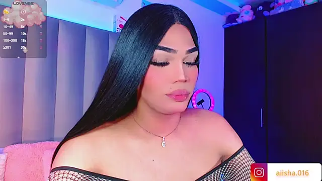 AiishaRose online show from 02.08.25