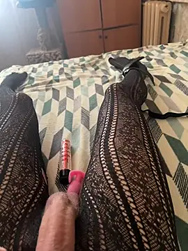 tannedpussy15 online show from 02.20.25