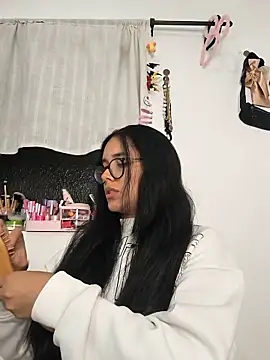 Snapshot of Annya-sweet chatting on 06.07.26 Annya-sweet online show from 06.07.26
