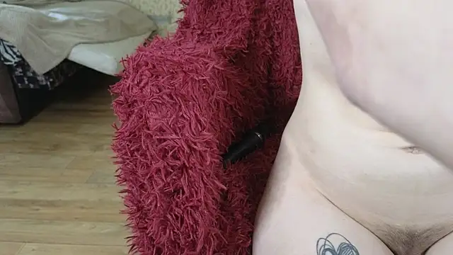 Snapshot of Nate__ chatting on 02.14.25 Nate   online show from 02.14.25