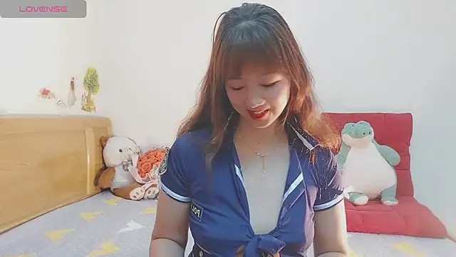 Holygirlsweet777 online show from 12.17.24