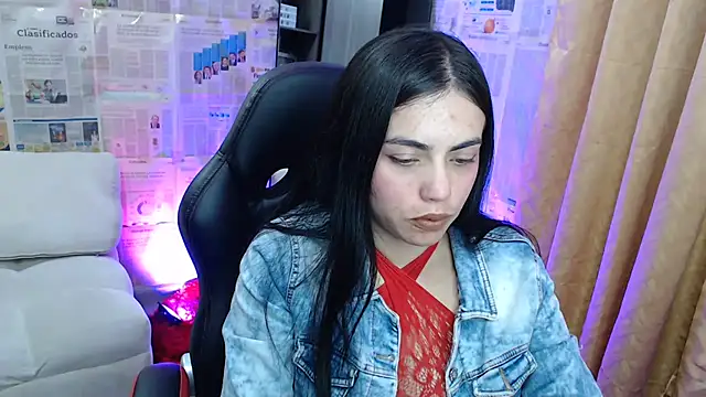 i am nina  online show from 11.20.25