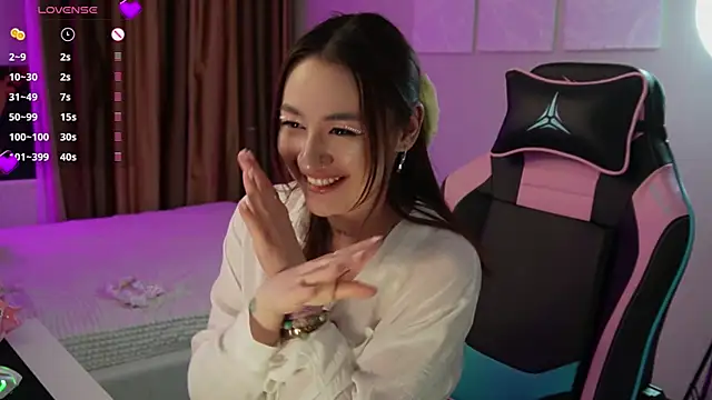 Fiona-Love online show from 04.18.26