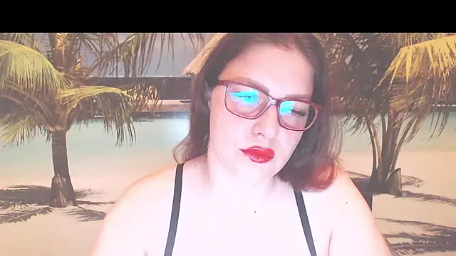 Snapshot of Queen__Natasha chatting on 07.20.26 Queen Natasha online show from 07.20.26