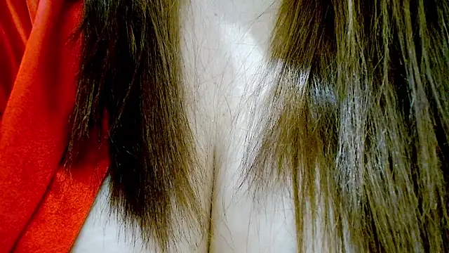 sophia hadid online show from 01.16.25