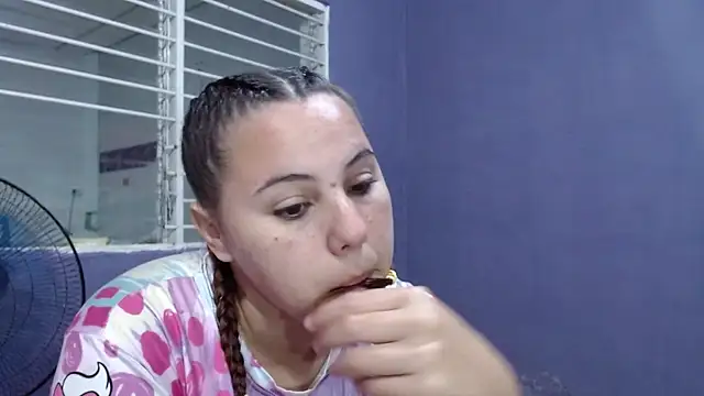 sexy couple29 online show from 01.15.26