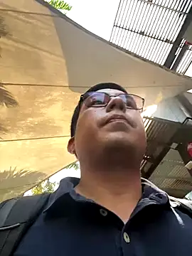 andrewmhilton  online show from 11.26.25