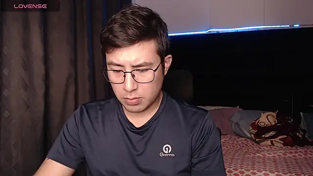 andrewmhilton  online show from 01.17.26