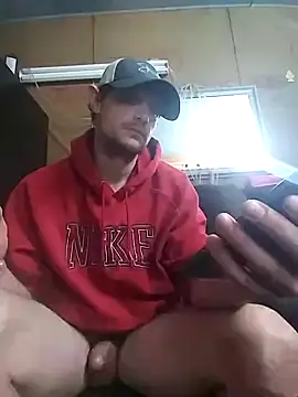 Snapshot of Midwestalpha chatting on 01.01.25 Midwestalpha online show from 01.01.25