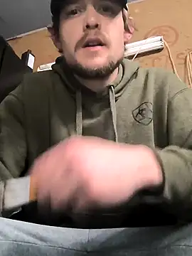 Snapshot of Midwestalpha chatting on 02.09.25 Midwestalpha online show from 02.09.25