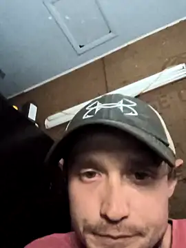 Snapshot of Midwestalpha chatting on 02.28.25 Midwestalpha online show from 02.28.25