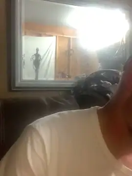 Snapshot of Midwestalpha chatting on 06.19.26 Midwestalpha online show from 06.19.26