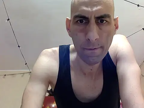 Snapshot of HandsomeAlfie chatting on 10.23.25 HandsomeAlfie online show from 10.23.25