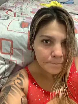 Snapshot of ChloexBigAss chatting on 12.27.24 ChloexBigAss online show from 12.27.24