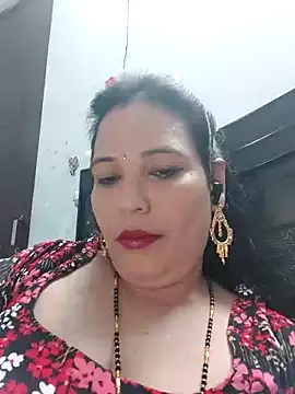 Poojabhabi101 online show from 10.11.25