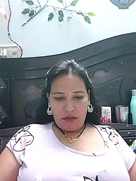 Poojabhabi101 online show from 10.27.25