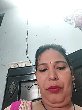 Snapshot of Poojabhabi101 chatting on 04.29.26 Poojabhabi101 online show from 04.29.26