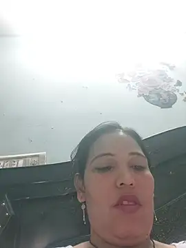 Snapshot of Poojabhabi101 chatting on 05.20.26 Poojabhabi101 online show from 05.20.26