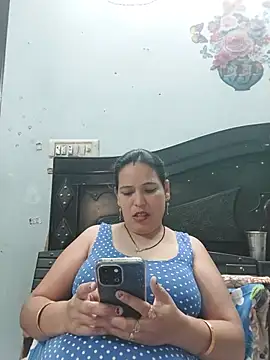 Snapshot of Poojabhabi101 chatting on 06.01.26 Poojabhabi101 online show from 06.01.26