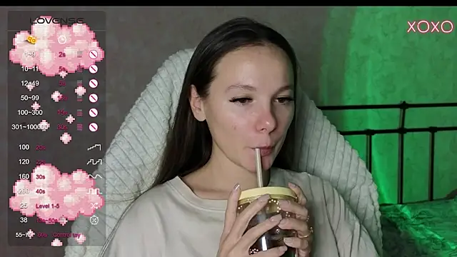 lil luna x online show from 12.01.24