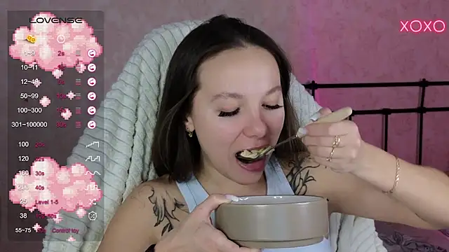 lil luna x online show from 02.19.25