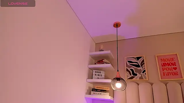 Snapshot of cute__cherry_ chatting on 10.17.25 cute cherry online show from 10.17.25