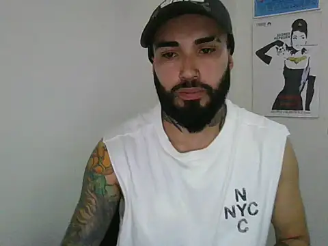 Snapshot of transgenderboy chatting on 07.15.26 transgenderboy online show from 07.15.26