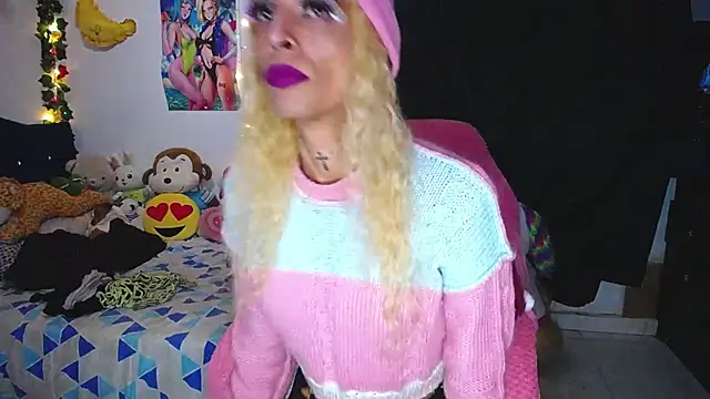 Snapshot of flaquita_corall chatting on 05.20.26 flaquita corall online show from 05.20.26