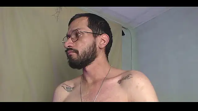 Snapshot of Andres_ramsey chatting on 01.19.25 Andres ramsey online show from 01.19.25