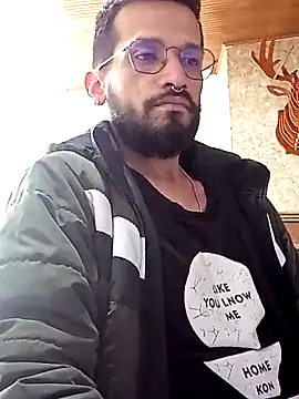 Snapshot of Andres_ramsey chatting on 03.21.25 Andres ramsey online show from 03.21.25