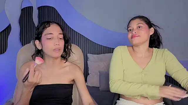 hot little bunny online show from 03.31.26