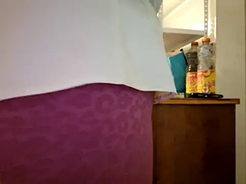 Samantha Squirtxh online show from 10.27.25