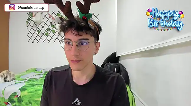 Snapshot of Jackson_Careyy chatting on 12.18.24 Jackson Careyy online show from 12.18.24