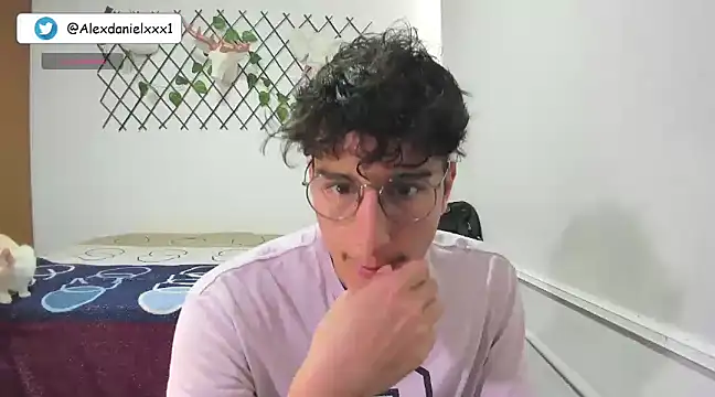 Snapshot of Jackson_Careyy chatting on 02.05.25 Jackson Careyy online show from 02.05.25