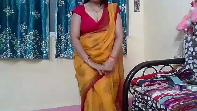 NautyBabe online show from 11.07.25