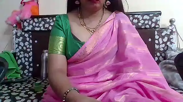 NautyBabe online show from 11.30.25