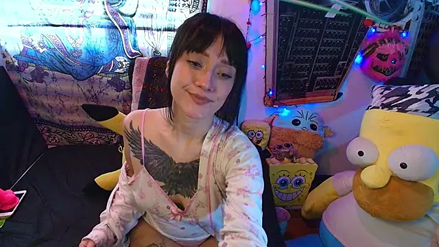 Snapshot of juanita_adams chatting on 02.12.25 juanita adams online show from 02.12.25